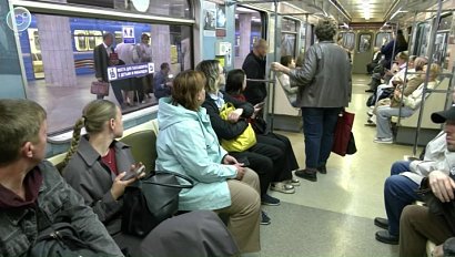 Уникальный вагон-музей в метро Новосибирска удивляет пассажиров