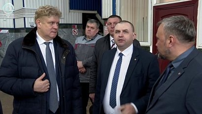 Анатолий Серышев проверил работу ключевого железнодорожного узла Сибири