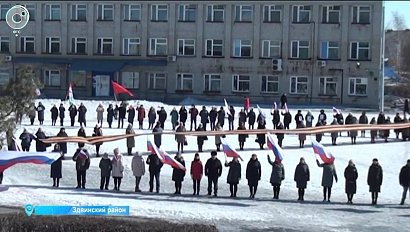 В Здвинске состоялась акция в поддержку российских военных и жителей Донбасса