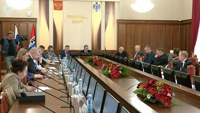 Депутаты требуют ускорить поступление федеральных средств крестьянским хозяйствам