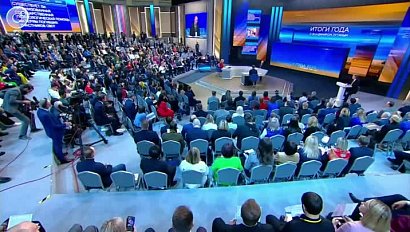 Новосибирцы вместе со всей страной задали свои вопросы главе государства. Какие темы больше всего волнуют россиян?