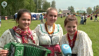 Гармонь объединила сердца на фестивале в Каргатском районе