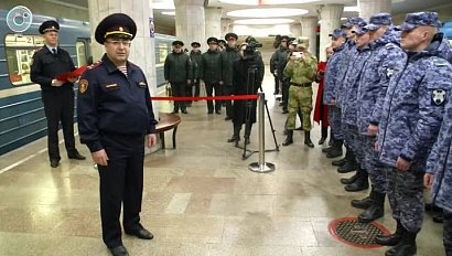 Вагон-музей вневедомственной охраны вышел на линию в метро Новосибирска