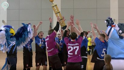 Чемпиона области по футзалу определили в Новосибирске