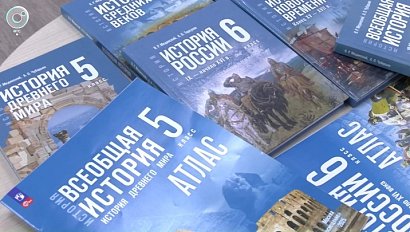 Обществознание исчезнет из расписания, а история будет изучаться по новым учебникам