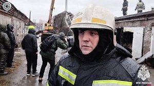 Взрыв газа разрушил гаражи в Новосибирске