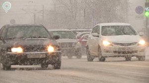 Снег идёт - город стоит. 9-балльные пробки сковали Новосибирск