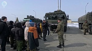 Школьники узнали о работе контрразведки и посетили ракетное соединение