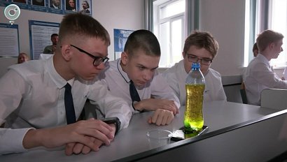 В школе №218 Новосибирска открылся "Энергокружок" для будущих инженеров