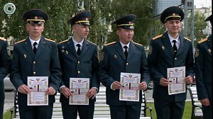 Молодые лейтенанты МЧС начали службу в Новосибирской области