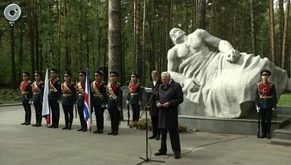 В Новосибирске почтили память основателя областной организации ветеранов Александра Николаева