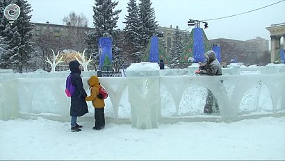 В Новосибирске готовят к открытию каток возле Оперного театра