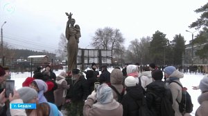 Памятник "Женщине-матери защитника Отечества" установлен в Бердске