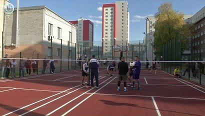 Подарок к юбилею: у НГТУ появилась новая спортивная площадка