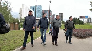 Сотни растений высадили в "Бугаков-парке" в Новосибирске