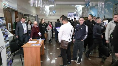 Депутаты предлагают перевести дипломы и курсовые в цифру