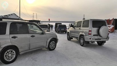 Специалисты МЧС повысили грузоподъёмность ледовой переправы на Новосибирском водохранилище