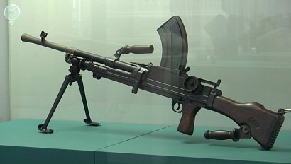 Оружие Второй мировой войны показали в Новосибирском краеведческом музее