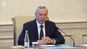 Губернатор Новосибирской области потребовал усилить контроль за отключениями горячей воды