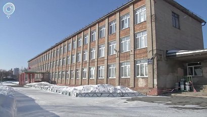 В Новосибирске массово эвакуировали школы | НОВОСТИ 18-30: 26 февраля 2020