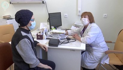 В Мошковский район приехали врачи из областного кожвендиспансера
