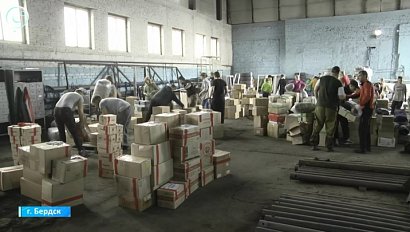 Волонтёры плетут сети и помогают фронту