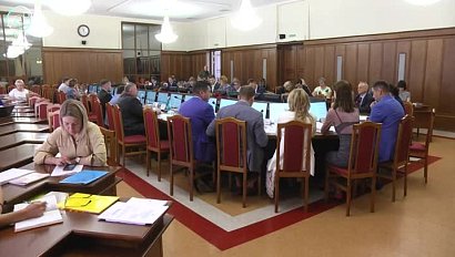 Депутаты Заксобрания рассмотрели поправки в бюджет Новосибирской области