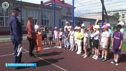Школьникам Куйбышевского района объясняют правила безопасности на воде