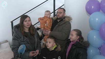 Новые квартиры получают врачи, педагоги и работники культуры в Новосибирской области