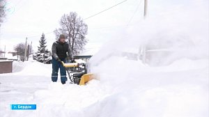 Бердск спешат очистить от снега перед заморозками