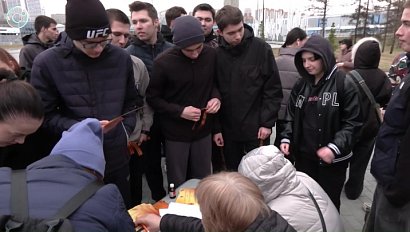Новосибирские студенты устроили забег в честь юбилея Победы