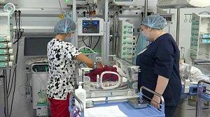 Международный день недоношенных детей отмечают в Новосибирске