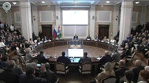 В Новосибирской области наградили коллективы за поддержку участников СВО