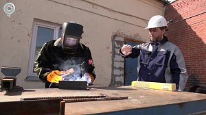 Жители Новосибирской области осваивают новые профессии