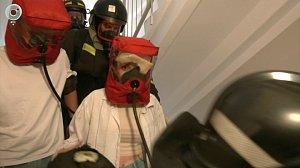 Пожарные отработали тушение на высоте в 80 метров