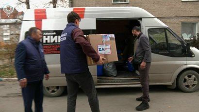 Из Новосибирска отправили гуманитарный груз для сибирских танкистов