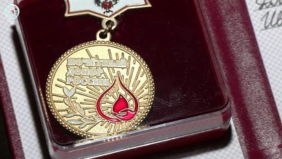 Почётных доноров стало больше в Новосибирской области