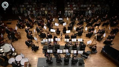 Большой симфонический оркестр имени Чайковского отметил 95-летие в Новосибирске