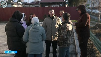Первые солдаты-срочники из Бердска отправились на сборный пункт