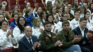 Студенты-медики помогли врачам в Новосибирске и прошли уникальную практику