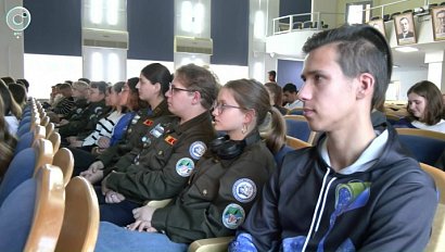 Медицинский бум: сотни молодых людей выбирают профессию врача