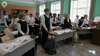 Энергетики провели уроки безопасности для школьников в Новосибирске