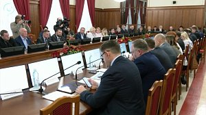 В марте на маршруты выйдут 60 новых водителей троллейбусов