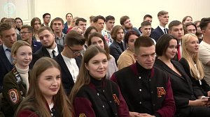 Губернатор Андрей Травников ответил на вопросы новосибирских студентов