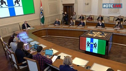 Губернатор Андрей Травников ответил на вопрос о глобальном ограничении работы мигрантов в регионе