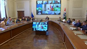 Губернатор поручил контролировать поставки топлива для аграриев