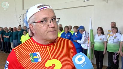 Пенсионеры Краснообска устроили спортивную битву