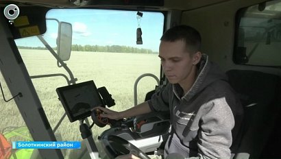 Аграрии "Золотого Колоса" бьют рекорды урожайности