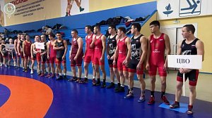 Российские военные выявили сильнейших борцов в Новосибирске