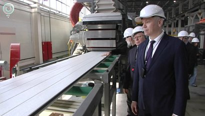 Завод по производству сэндвич-панелей открылся в Новосибирске